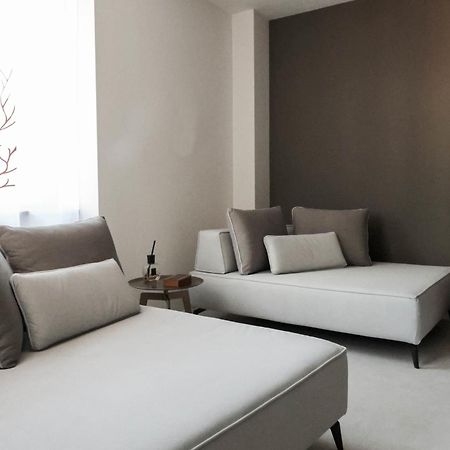 Vicolo Dei Signori Lägenhet Desenzano del Garda Exteriör bild