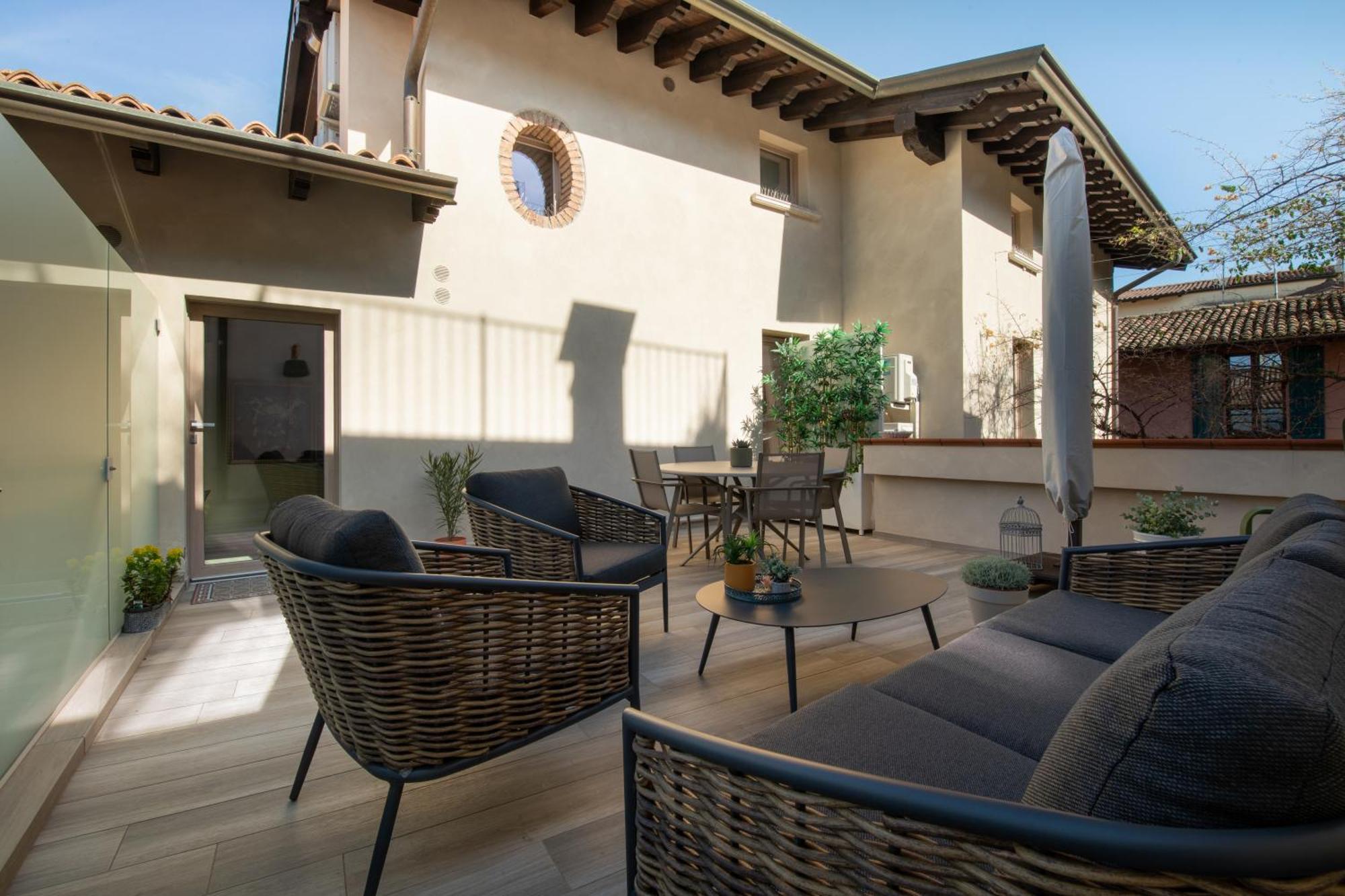 Vicolo Dei Signori Lägenhet Desenzano del Garda Exteriör bild