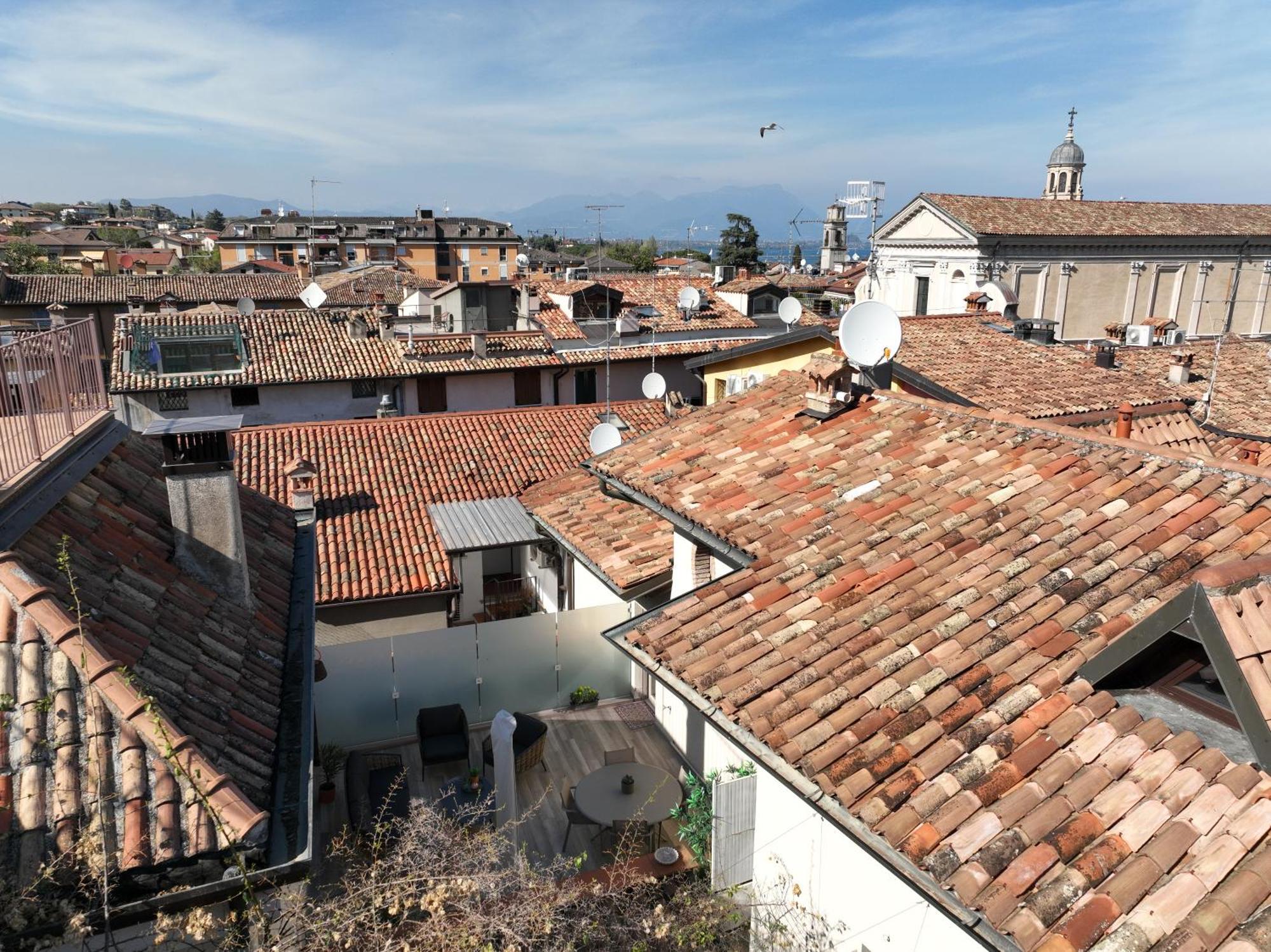Vicolo Dei Signori Lägenhet Desenzano del Garda Exteriör bild