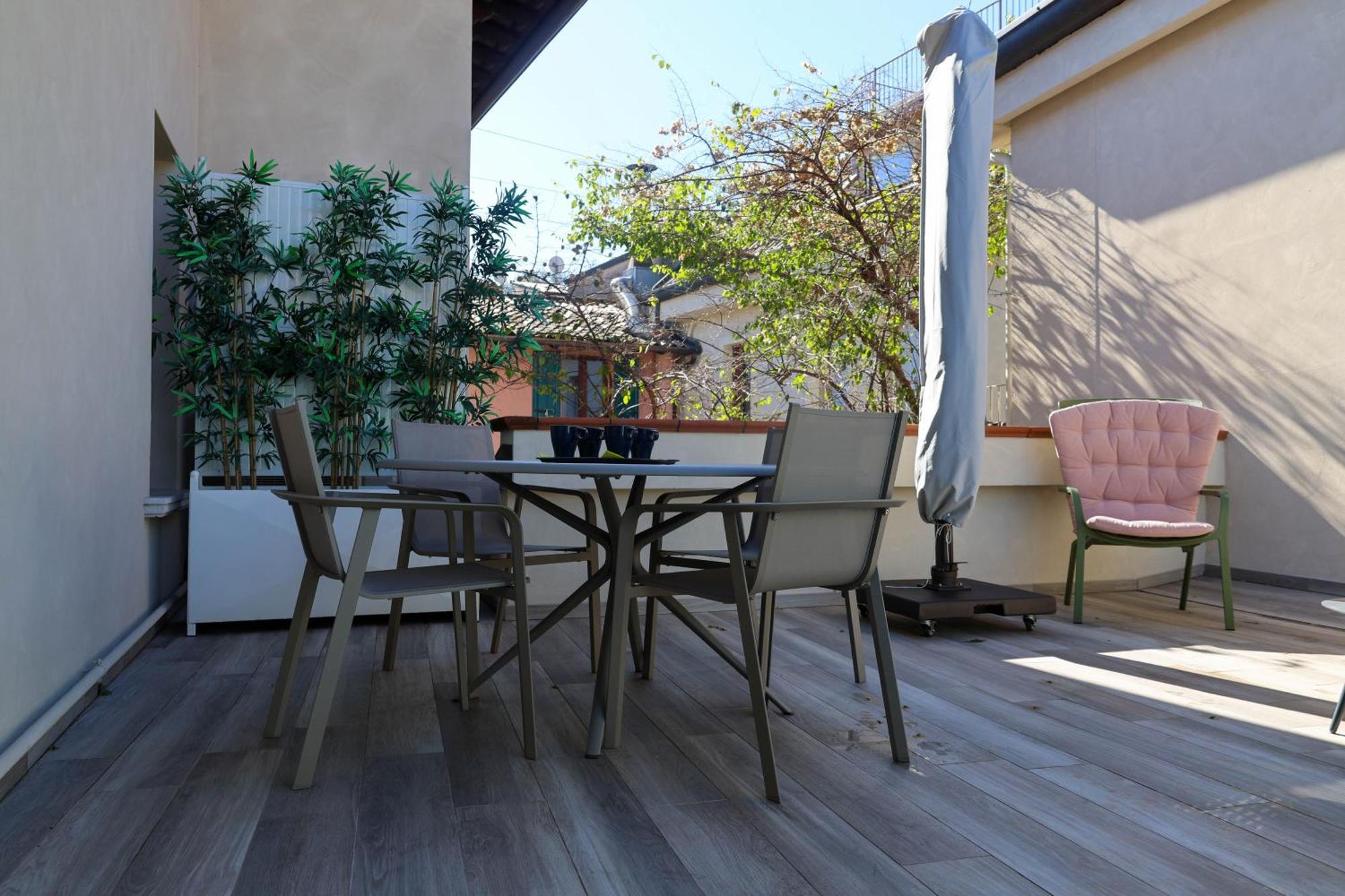 Vicolo Dei Signori Lägenhet Desenzano del Garda Exteriör bild